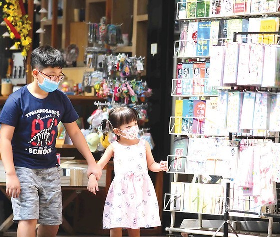HCMC highly alert to novel coronavirus (CoV) ảnh 6