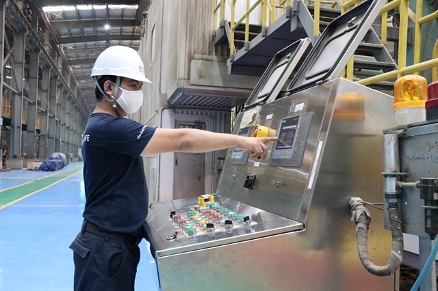 Le Vietnam va attirer plus d'investissements étrangers dans l'industrie de haute technologie ảnh 1