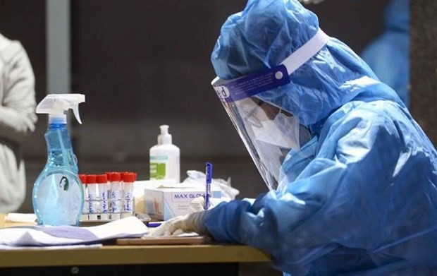 Vietnam logs 2,858 Covid-19 domestic cases on July 28 morning ảnh 1
