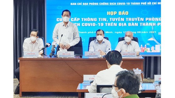 HCMC decides to extend Covid-19 restrictions until end of September ảnh 1