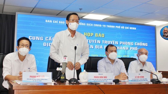 HCMC decides to extend Covid-19 restrictions until end of September ảnh 2