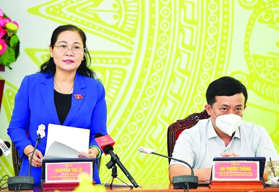NA deputies propose shortening mandatory period of social insurance contribution ảnh 1