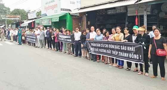 Vietnamese people bid last farewell to late PM Phan Van Khai ảnh 18