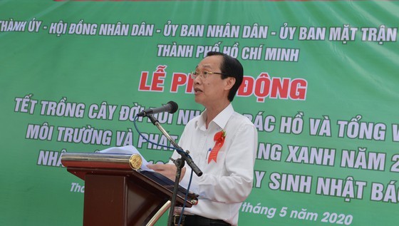 City launches tree planting movement ảnh 2