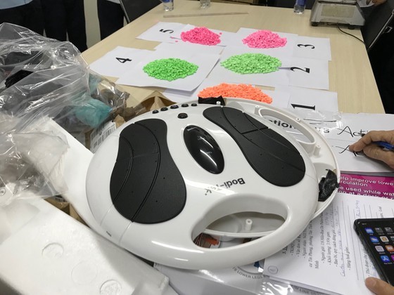 Over 9-kilogram drugs detected in candy packages ảnh 4