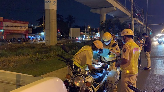 Traffic police penalize more than 7,000 cases of alcohol, drug abuse violations ảnh 1