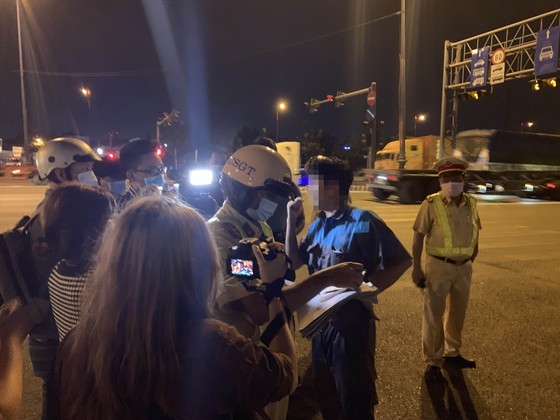Traffic police penalize more than 7,000 cases of alcohol, drug abuse violations ảnh 6