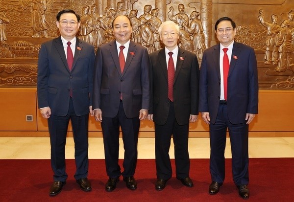 Newly-elected Vietnamese leaders receive more congratulations ảnh 1