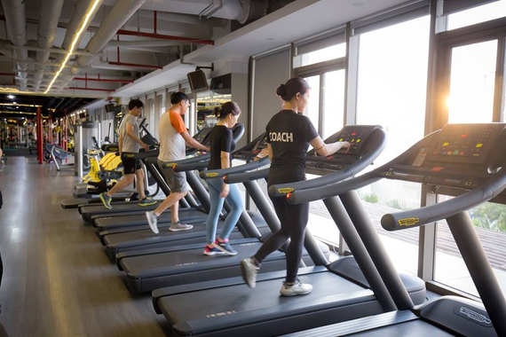 HCMC to halt gym centers, wedding venues, buffet restaurants ảnh 1