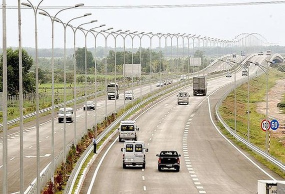 Vietnam needs over US$32.4 bln to complete 5,000-km long expressways ảnh 1