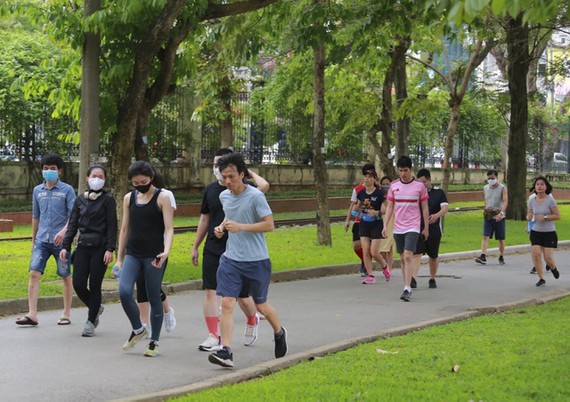 Hanoi ceases physical, sports activities from May 13 ảnh 1