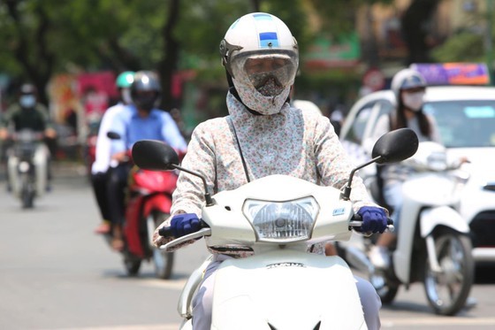 Hot weather returns to whole country from May 28 ảnh 1