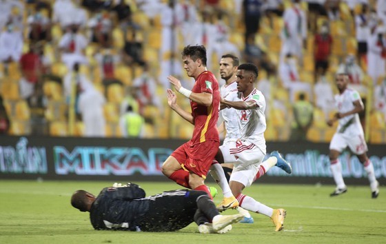 Vietnam advance to third round of World Cup qualifiers for first time ảnh 1