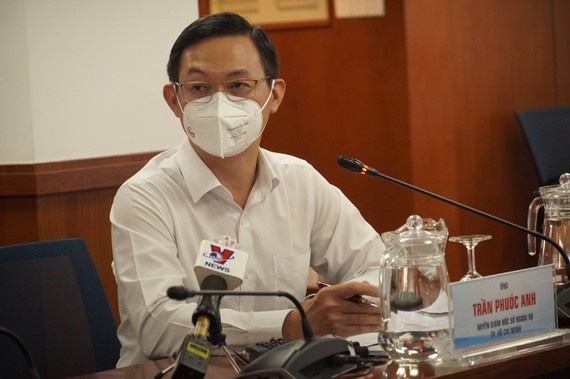 Foreigners in HCMC to be vaccinated against Covid-19 ảnh 1