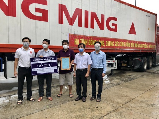 HCMC receives 25 tons of vegetables from overseas Vietnamese ảnh 3