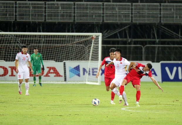 Vietnam U-23 team defeats Kyrgyzstan 3-0 in friendly match ảnh 1