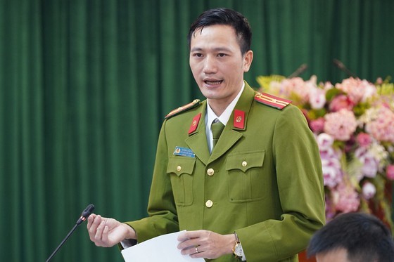 C06, VFF to control spectators via chip-based ID cards ảnh 1