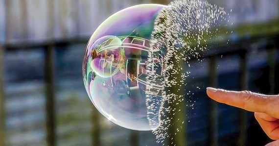 Worrisome concerns about stock market bubble ảnh 1