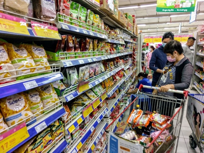 Doanh thu nhiều ngành dịch vụ giảm sâu trong 2 tháng đầu năm ảnh 1