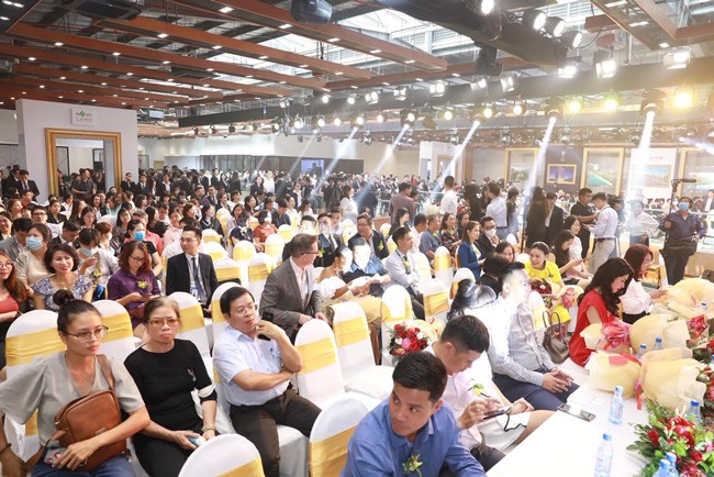 Novaland Gallery ra mắt tại trung tâm TPHCM ảnh 1