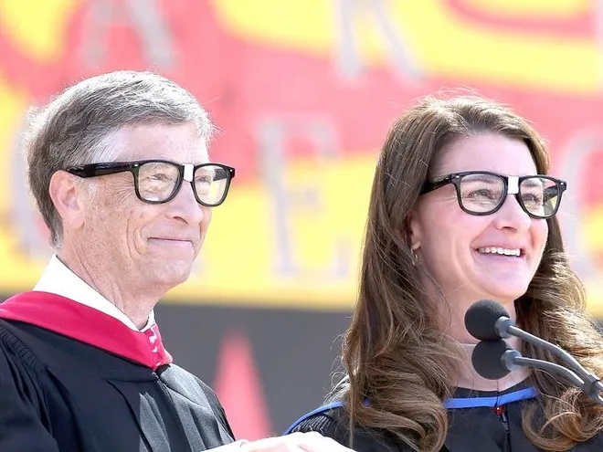 Tỷ phú Bill Gates sẽ chia bao nhiêu tài sản cho vợ khi li hôn ảnh 2