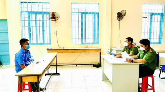 HCMC fiercely combats against cyber fake news ảnh 1