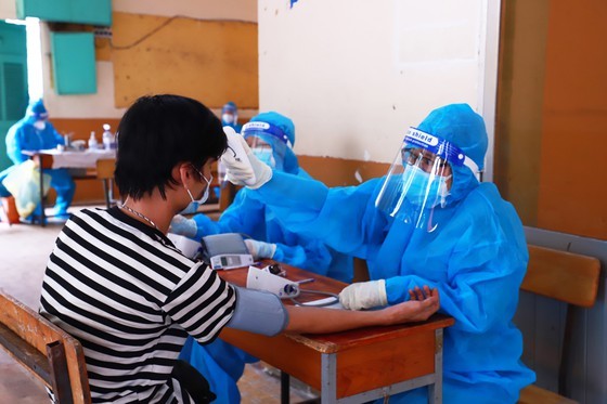 HCMC takes good care of homeless people during Covid-19 pandemic ảnh 2