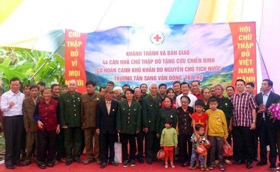 Nguyên Chá»§ tá»ch nưá»c Trương Tấn Sang tưá»ng niá»m, tri ân các anh hùng, liá»t sÄ© tại Vá» Xuyên ảnh 11