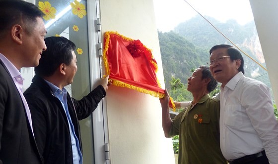 Nguyên Chá»§ tá»ch nưá»c Trương Tấn Sang tưá»ng niá»m, tri ân các anh hùng, liá»t sÄ© tại Vá» Xuyên ảnh 13