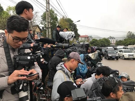 North Korean leader Kim Jong Un arrives in Dong Dang Train Station ảnh 15