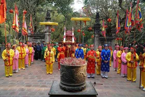 Traditional festivals commemorate national heroes, heroines ảnh 2