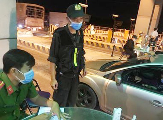 Coronavirus: HCMC continues to order closure of all entertainment facilities ảnh 1