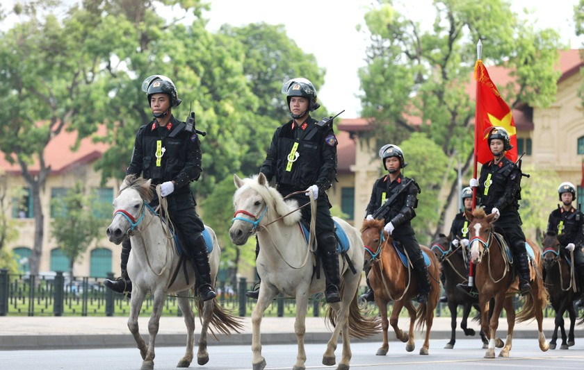 Cavalry Mobile Police Corps introduced for the first time to the public ảnh 2