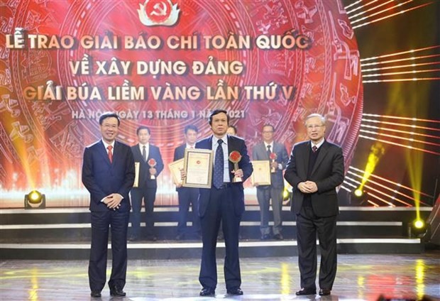 Winners of National Press Awards on Party building named ảnh 1