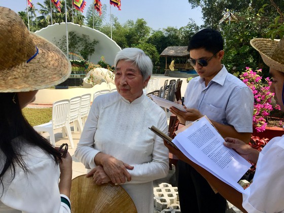 HCMC’s tourist spot reopens for visitors ảnh 2