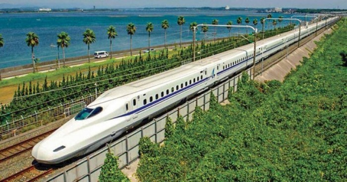 Priority proposed for construction projects of nine railroad routes ảnh 1