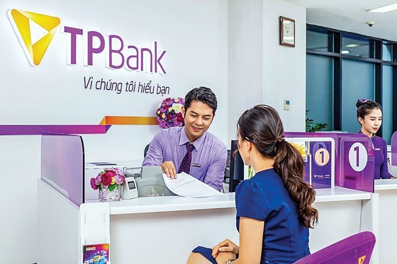Endless challenges confront banking industry ảnh 1