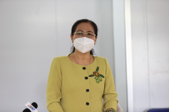 HCMC’s leaders extend gratitude to frontline healthcare workers ảnh 14