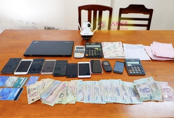 Can Tho police bust VND150-billion online gambling ring ảnh 1
