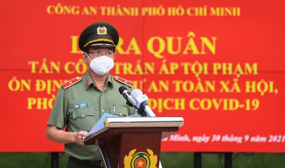 HCMC police launch campaign against criminals after restriction ease ảnh 2