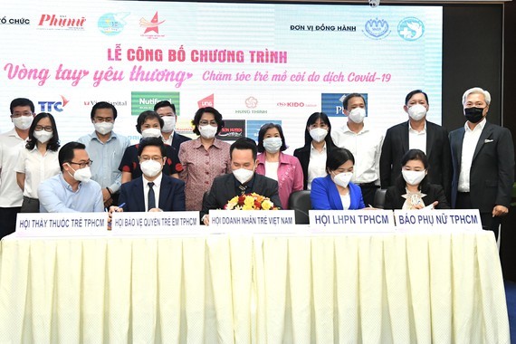 HCMC to take care of 1,200 children orphaned by Covid-19 up to 18 years of age ảnh 1