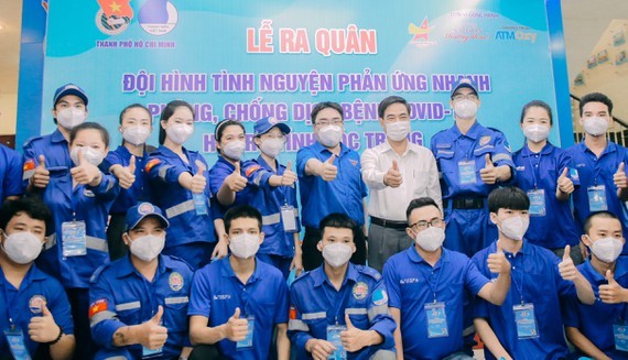 HCMC's organizations support frontline forces in Covid fights ảnh 6