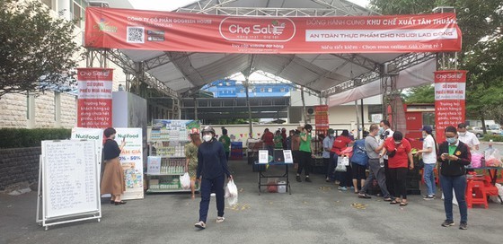 “Food Price Stabilization” program opens in industrial zones ảnh 1