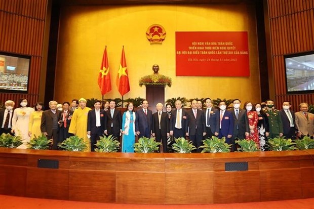 Party leader urges continuing national culture building,reservation,development ảnh 2
