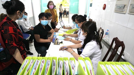 Second clinical trial phase of Vietnamese-made vaccine carried out in Long An Province ảnh 2