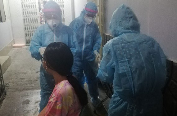 Two Vietnamese people test positive for SARS-CoV-2 in Cambodia ảnh 1