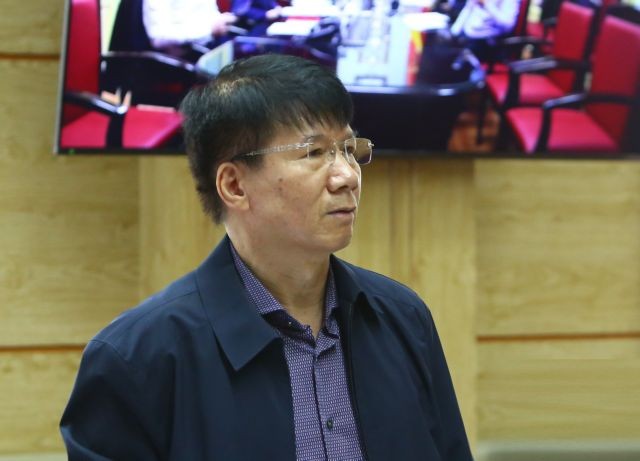 Deputy health minister prosecuted over counterfeit drugs ảnh 1