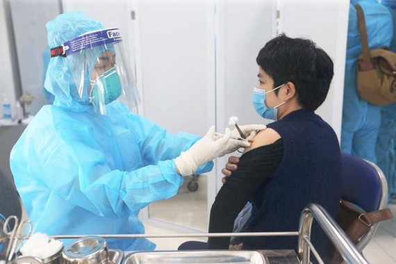 Vietnam's vaccination coverage exceeds WHO’s target ảnh 1