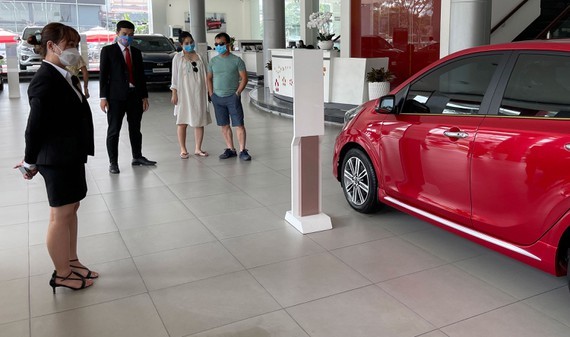 Demand outpacing supply of new cars ảnh 1