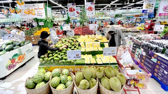 HCMC sees purchasing power increase, recovery of retail industry ảnh 1